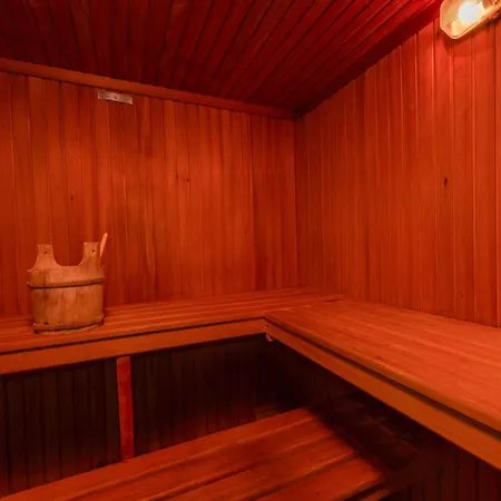 Lodge Paradiso Λέτσε