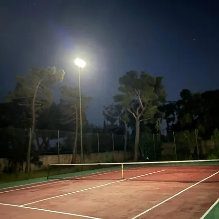 Lodge Paradiso Λέτσε